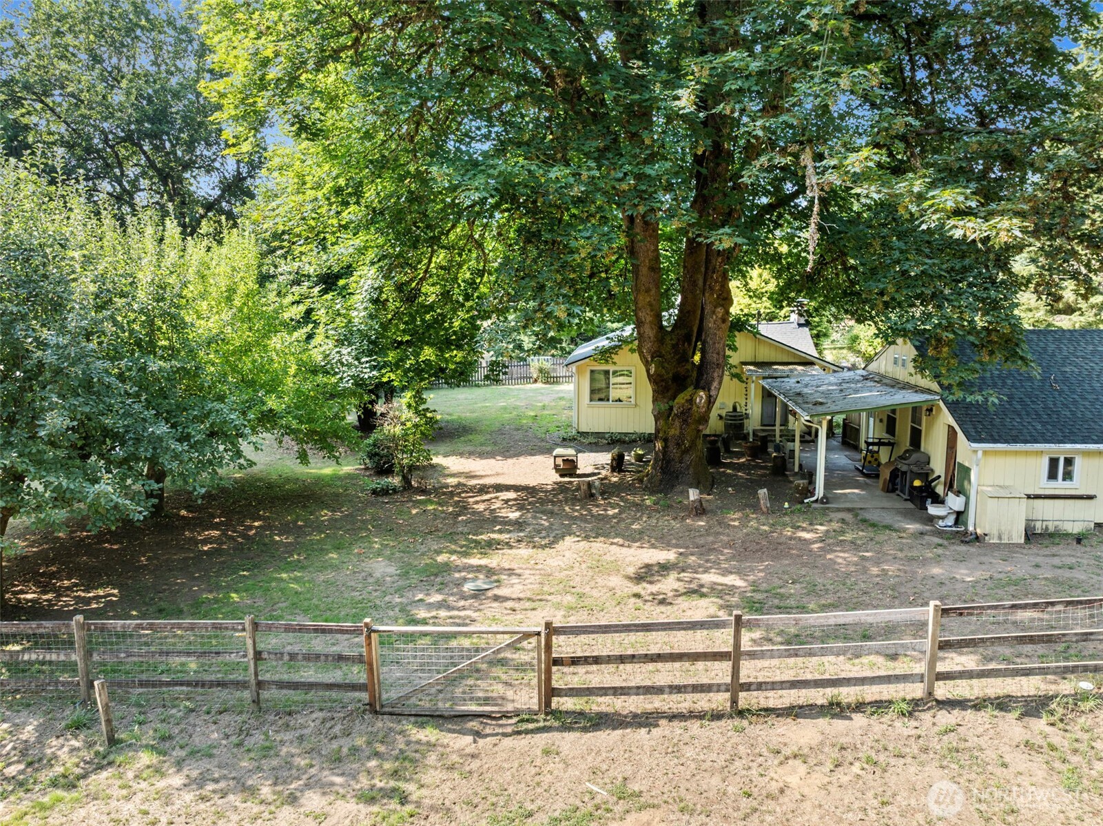 10191 West Belfair Valley Road Bremerton, WA 98312 - Photo 24 of 34