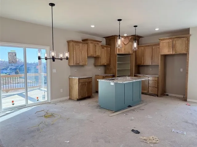 $492,500 | 1313 North Holland Drive, Independence, MO 64056