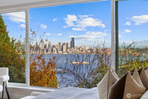 $2,300,000 | 1701 41st Avenue Southwest, Seattle, WA 98116