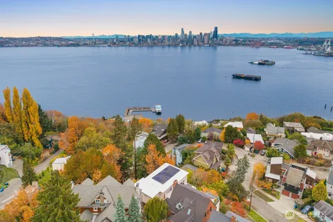 $2,300,000 | 1701 41st Avenue Southwest, Seattle, WA 98116