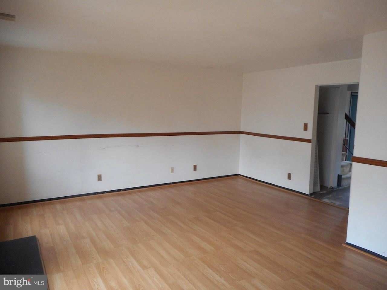 17518 Hoskinson Road Poolesville, MD 20837 - Photo 10 of 22 a view of an empty room
