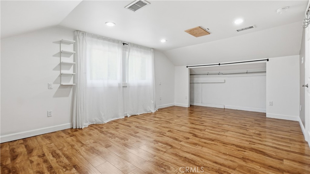 10568 Foothill Boulevard Sylmar, CA 91342 - Photo 28 of 34 a view of empty room
