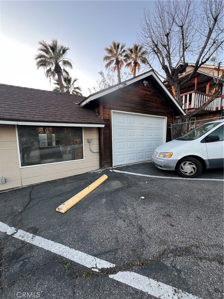 10568 Foothill Boulevard Sylmar, CA 91342 - Photo 35 of 40