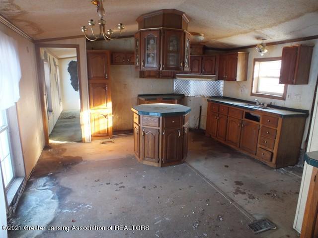 1237 Millbrook Road Blanchard, MI 49310 - Photo 8 of 17 DSCF2746