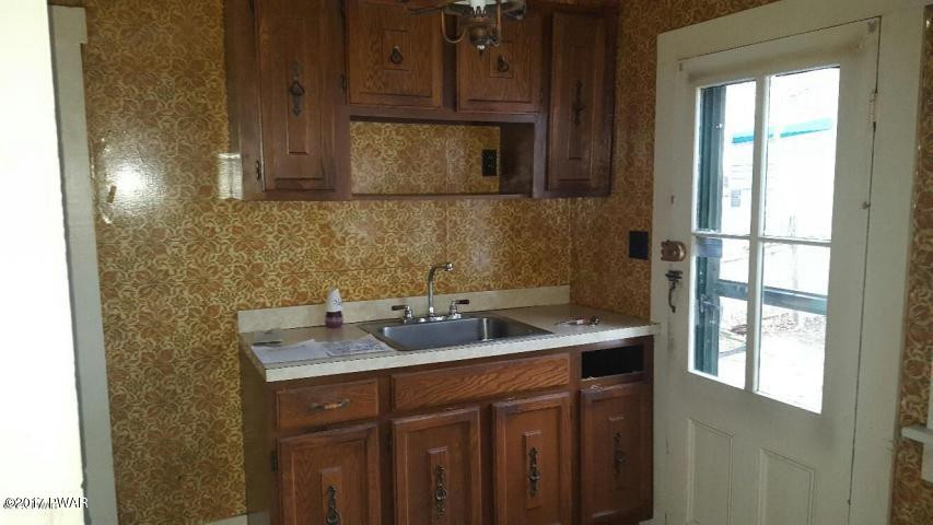205 3rd Street Milford, PA 18337 - Photo 4 of 9