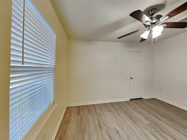 $1,665 | 931 Redcrest Springs Court, Houston, TX 77073