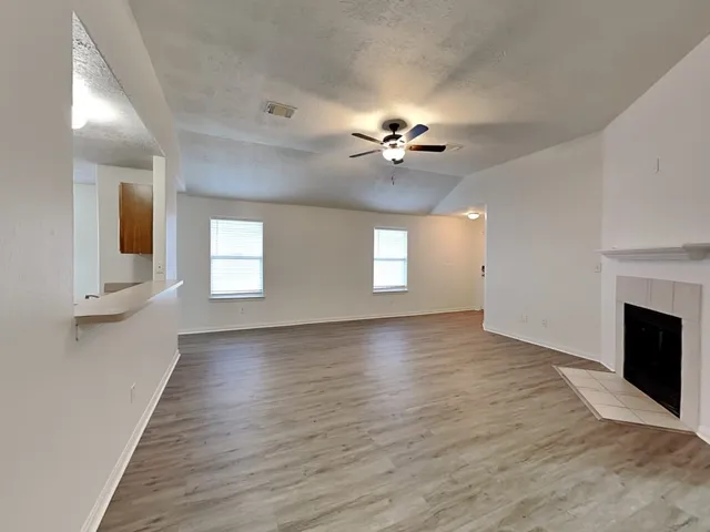 $1,665 | 931 Redcrest Springs Court, Houston, TX 77073