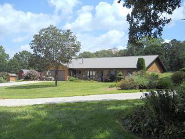 Rr1 Rr1 Cabool, MO 65689 - Photo 1 of 1 Primary Photo