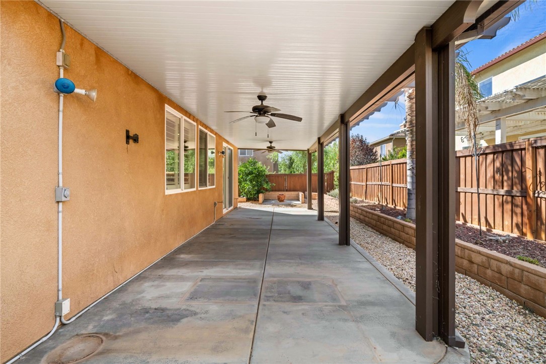 650 Winter Pine Street Beaumont, CA 92223 - Photo 29 of 32