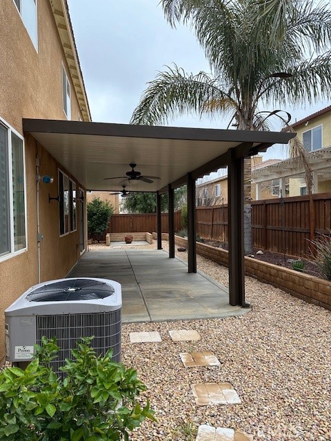 650 Winter Pine Street Beaumont, CA 92223 - Photo 31 of 32 a view of outdoor space and yard