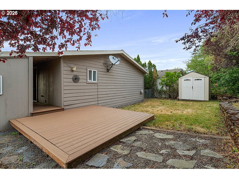 774 Southwest Sunset Way, Unit 79 Troutdale, OR 97060 - Photo 20 of 23 Yard