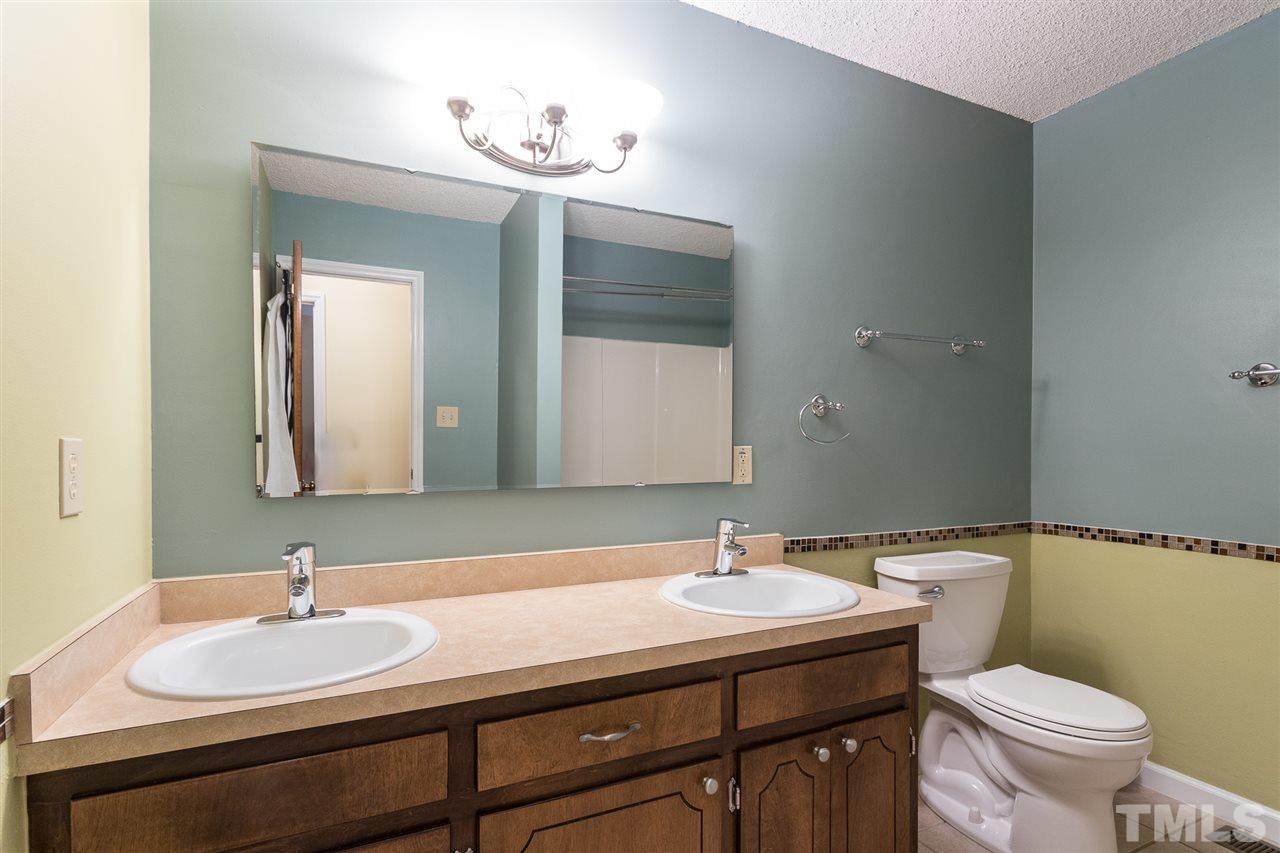 8166 Covered Bridge Road Wendell, NC 27591 - Photo 29 of 30 Gallery Image 29