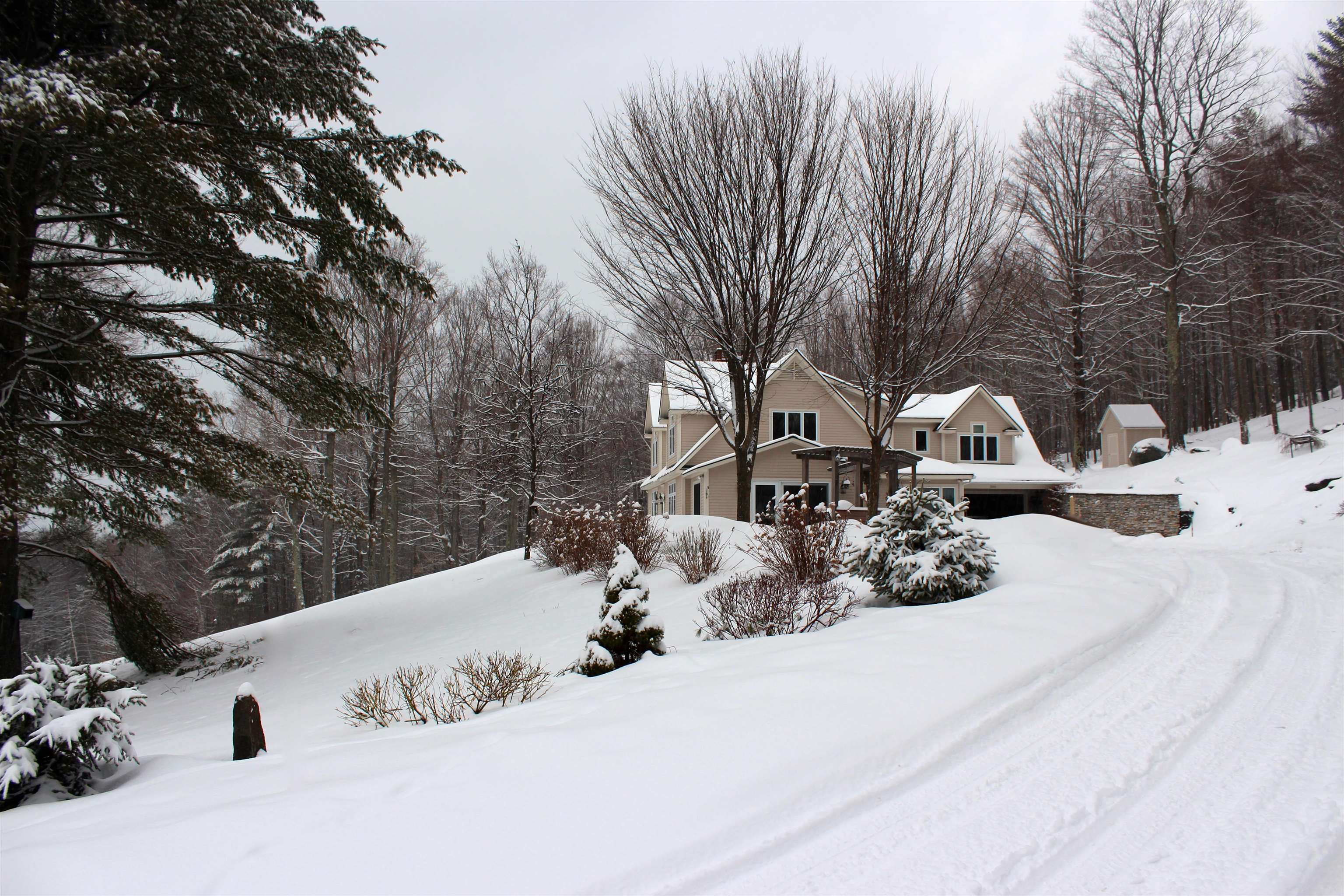 120 Ridge View Road Warren, VT 05674 - Photo 1 of 36