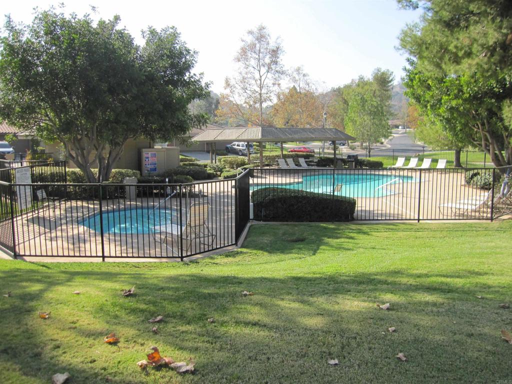 4308 Los Padres Drive Fallbrook, CA 92028 - Photo 19 of 21 a garden view