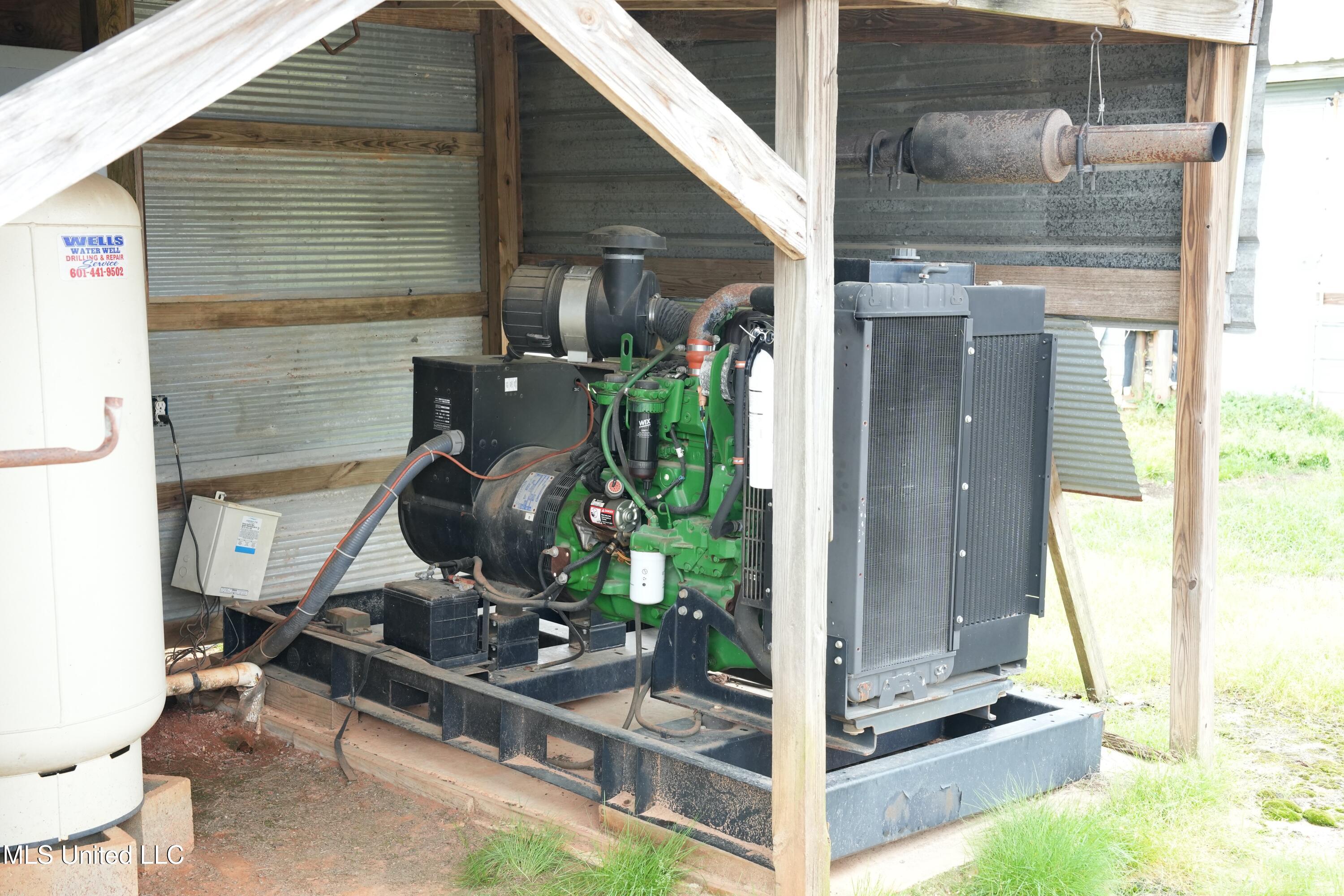 571 Highway 583 Tylertown, MS 39667 - Photo 13 of 45 DSC06293