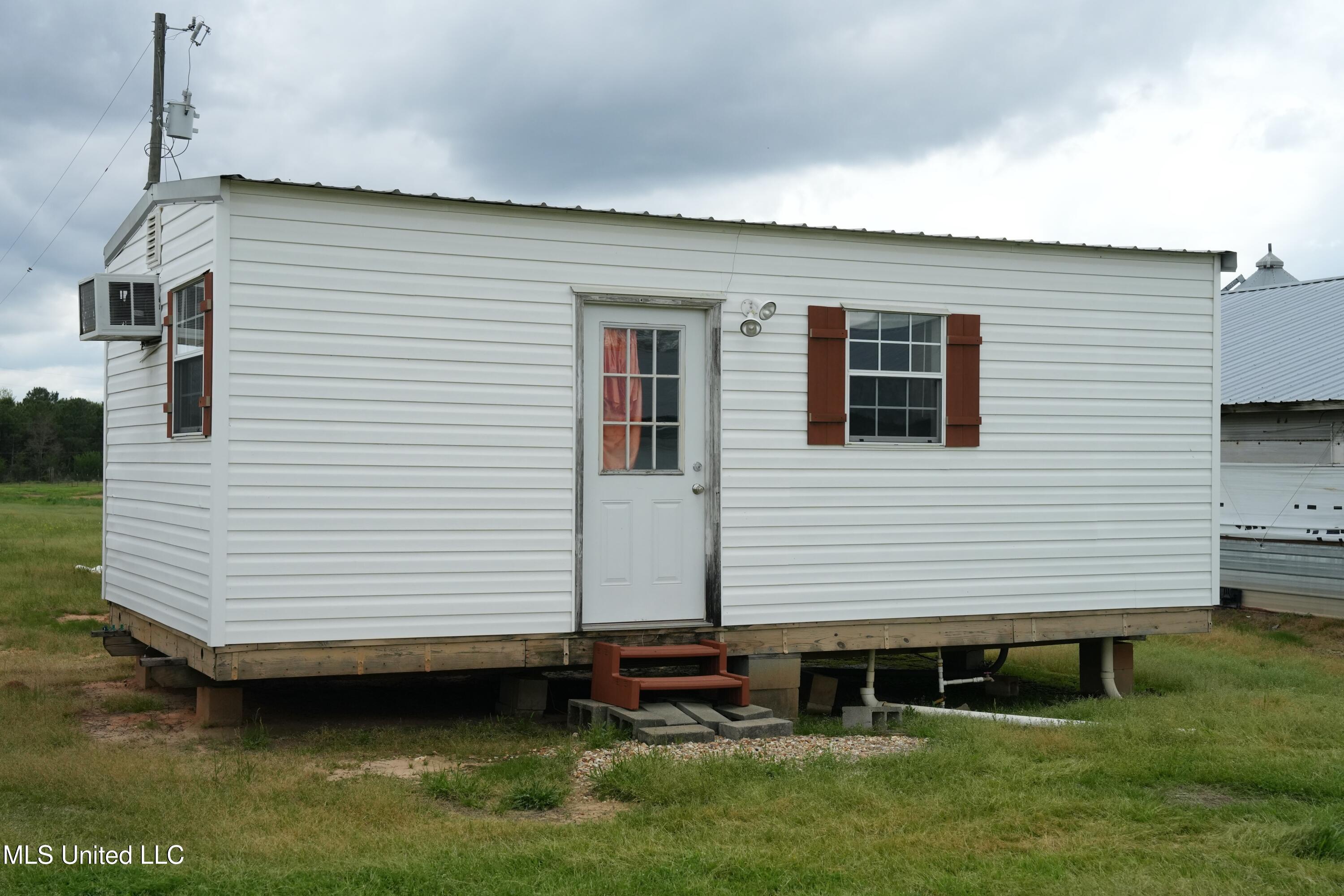 571 Highway 583 Tylertown, MS 39667 - Photo 14 of 45 DSC06292