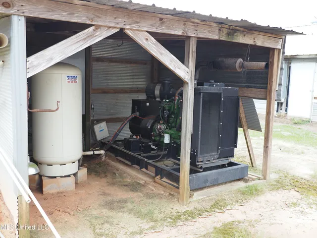 $1,100,000 | 571 Highway 583, Tylertown, MS 39667