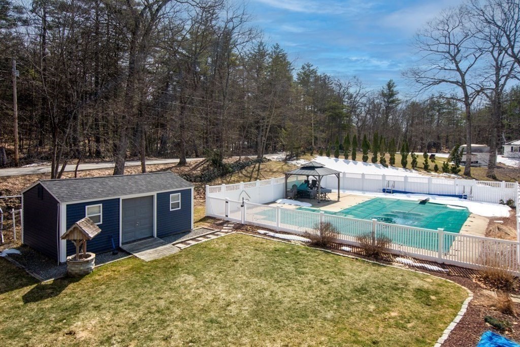233 Ashburnham State Road Westminster, MA 01473 - Photo 36 of 42 a view of a backyard with swimming pool