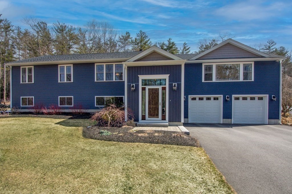 233 Ashburnham State Road Westminster, MA 01473 - Photo 4 of 42 a front view of a house with garden