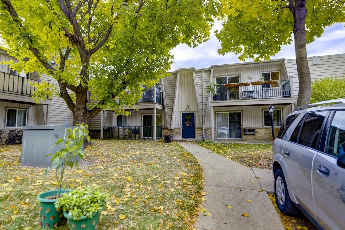 2404 Independence Lane, Unit 204 Madison, WI 53704 - Photo 14 of 17