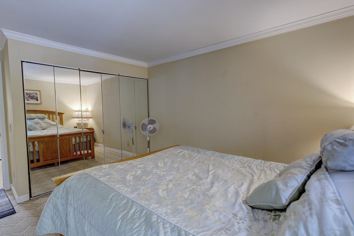 2404 Independence Lane, Unit 204 Madison, WI 53704 - Photo 6 of 17