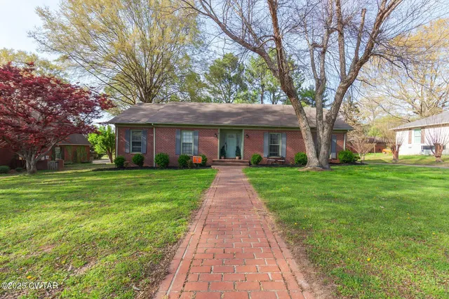 $295,000 | 1092 Brentwood Drive, Milan, TN 38358