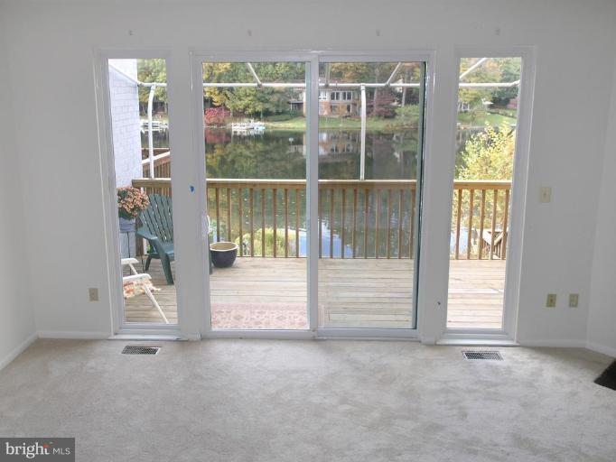 2012 Chadds Ford Drive Reston, VA 20191 - Photo 15 of 30 Living Room #2