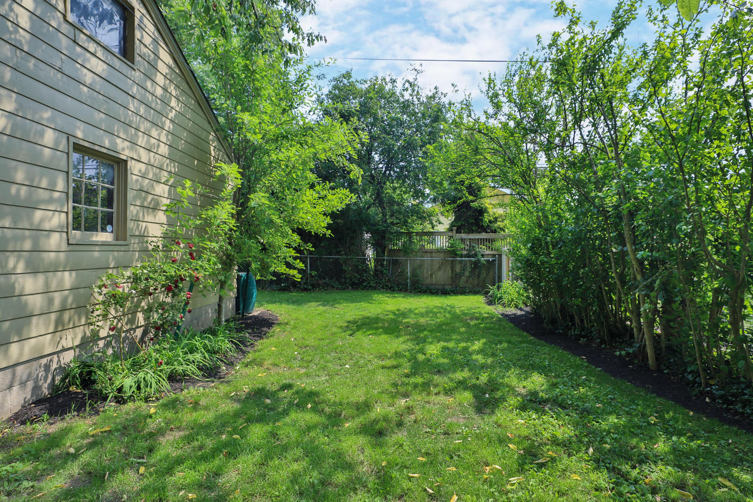 203 Winthrop Road Columbus, OH 43214 - Photo 50 of 60 103-Winthrop-51