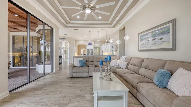 $1,989,000 | 6919 Dominion Lane, Lakewood Ranch, FL 34202