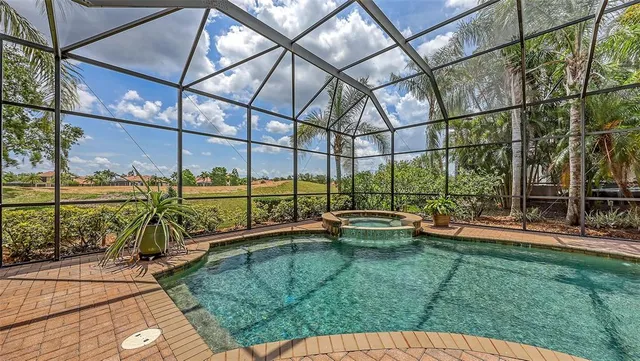 $1,989,000 | 6919 Dominion Lane, Lakewood Ranch, FL 34202