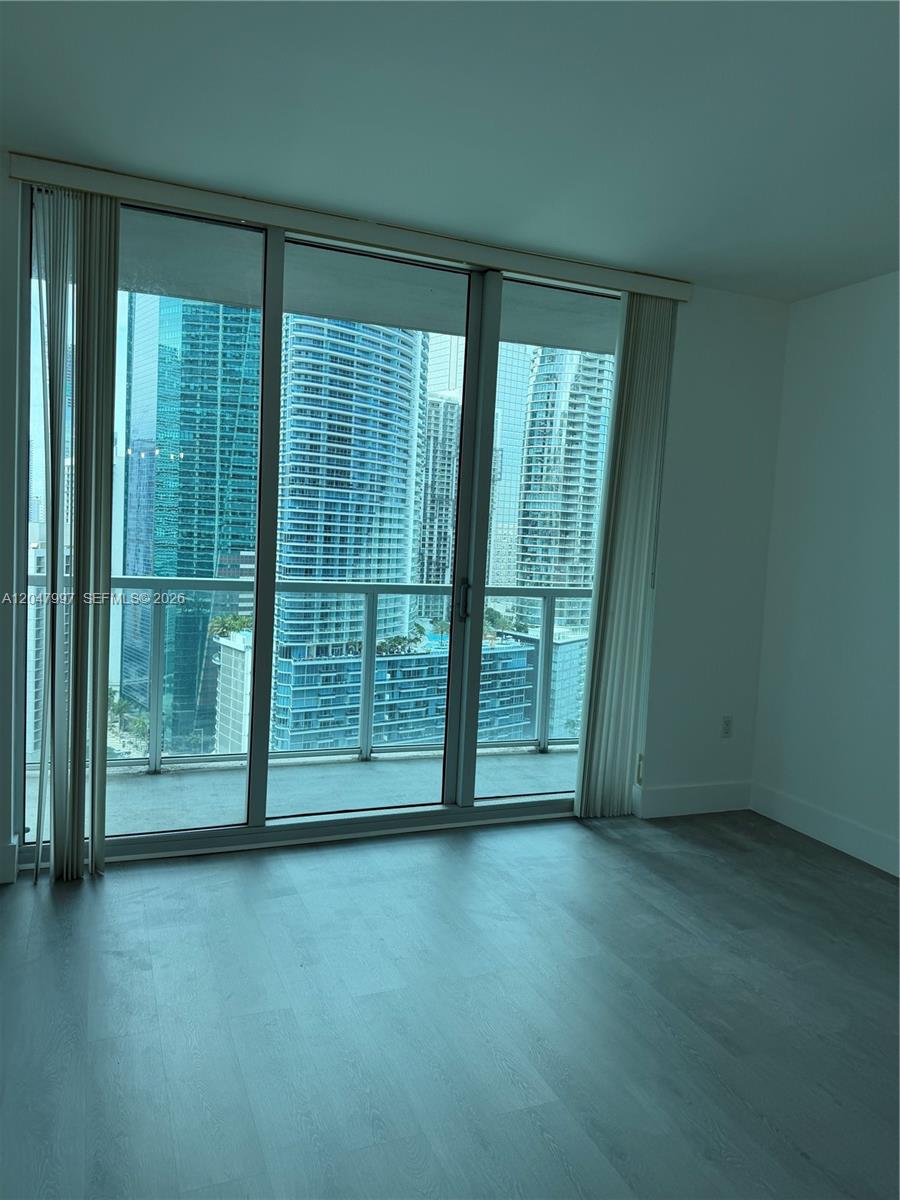 500 Brickell Avenue, Unit 2907 Miami, FL 33131 - Photo 15 of 31