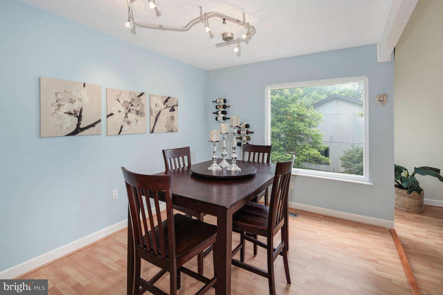 5908 Hall Street Springfield, VA 22152 - Photo 9 of 26 Dining Room