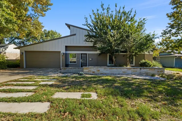 $6,495 | 2609 Oak Haven Drive, Austin, TX 78704