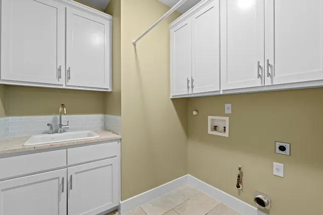 $6,495 | 2609 Oak Haven Drive, Austin, TX 78704