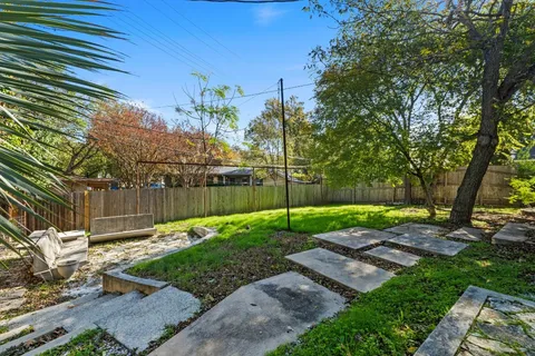 $6,495 | 2609 Oak Haven Drive, Austin, TX 78704