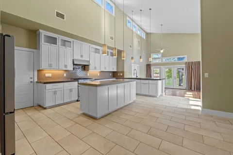 $6,495 | 2609 Oak Haven Drive, Austin, TX 78704