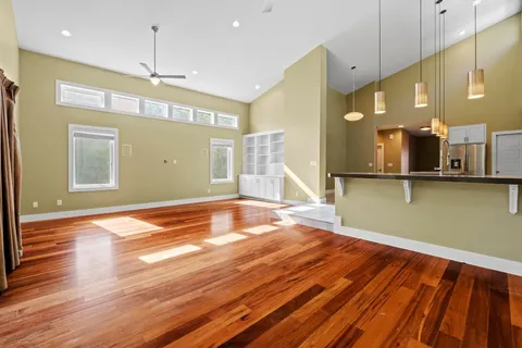 $6,495 | 2609 Oak Haven Drive, Austin, TX 78704