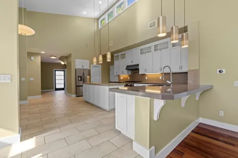 $6,495 | 2609 Oak Haven Drive, Austin, TX 78704