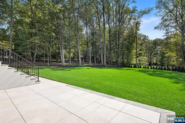 $2,995,000 | 36 Hampshire Hill Road, Upper Saddle River, NJ 07458
