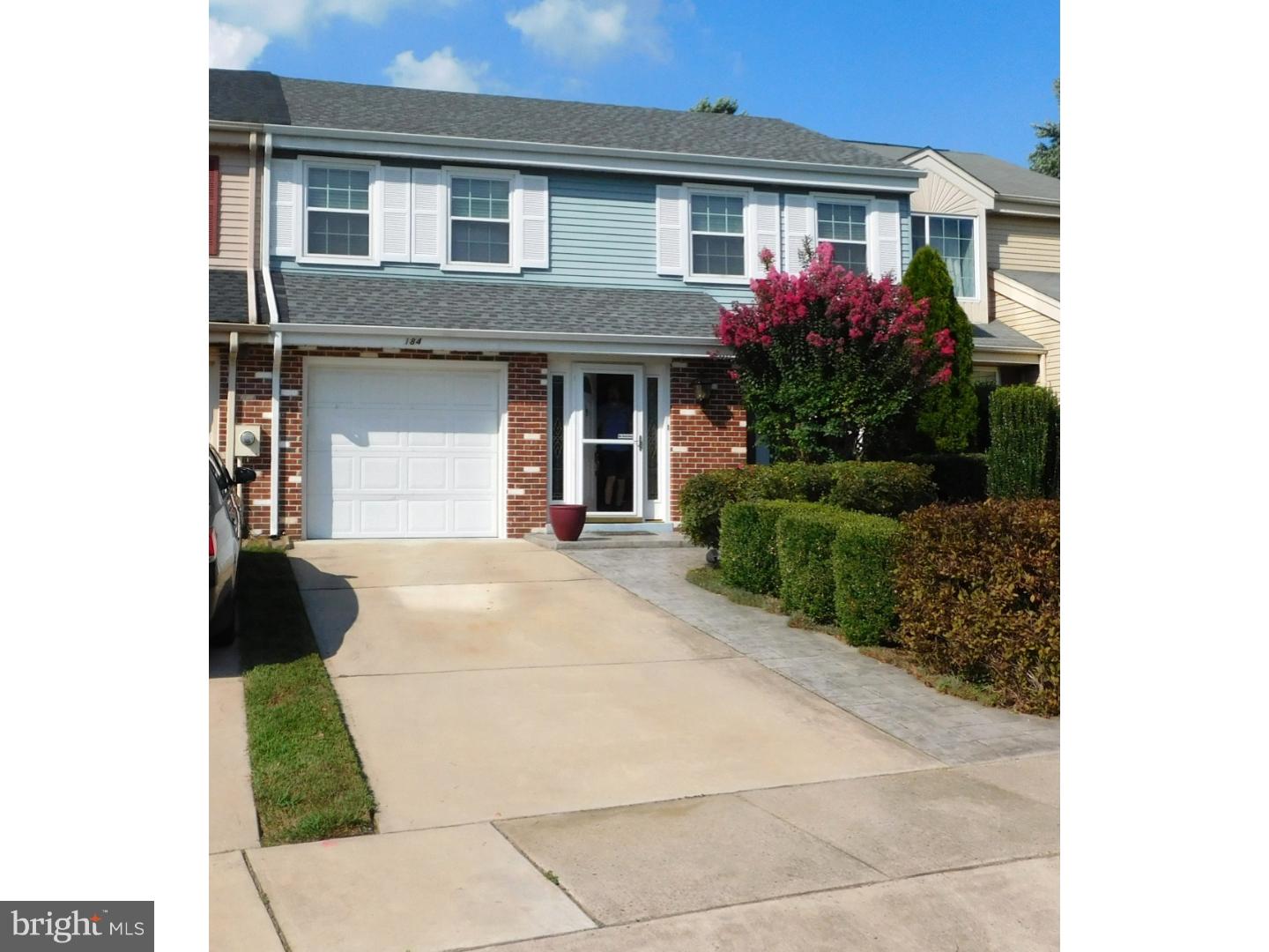 184 Stratton Lane Mount Laurel, NJ 08054 - Photo 1 of 18 Gallery Image 1
