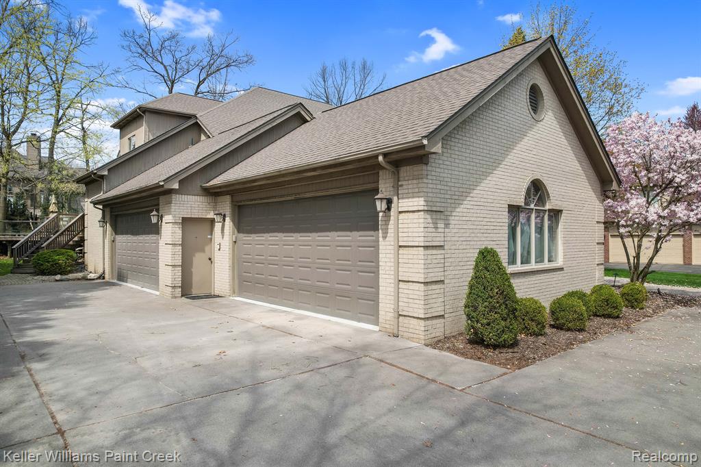 1865 Archers Pointe Rochester Hills, MI 48306 - Photo 48 of 61