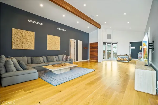 $29,500 | 11308 Dona Teresa Drive, Studio City, CA 91604