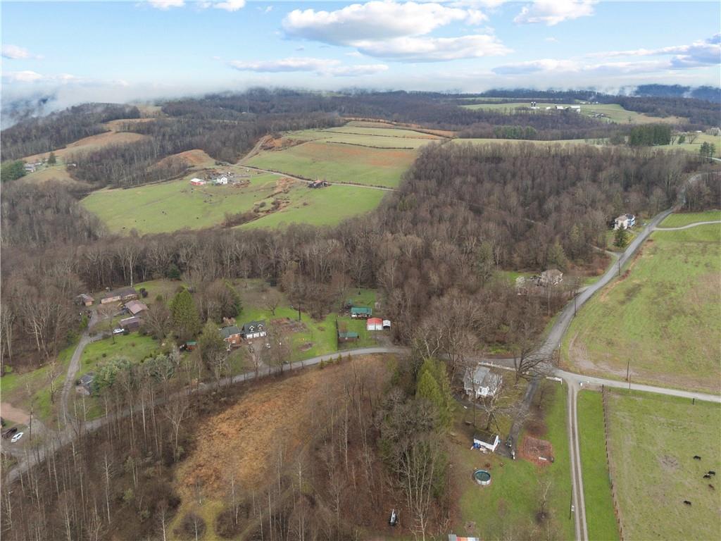 356 Stewarton Road Mill Run, PA 15464 - Photo 36 of 38