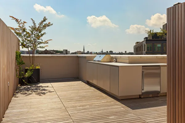 $4,250,000 | 68 Commercial Street, Unit PH | Greenpoint