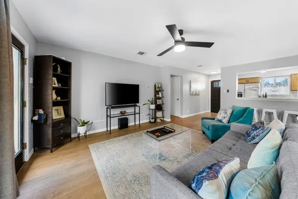 $475,000 | 6510 King George Drive, Austin, TX 78745