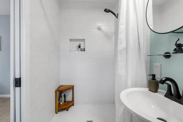 $475,000 | 6510 King George Drive, Austin, TX 78745