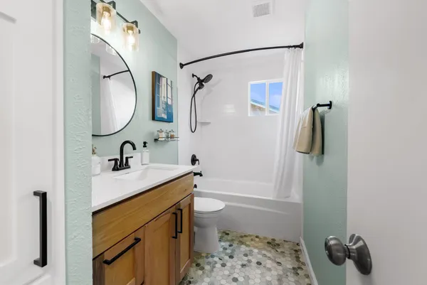 $475,000 | 6510 King George Drive, Austin, TX 78745