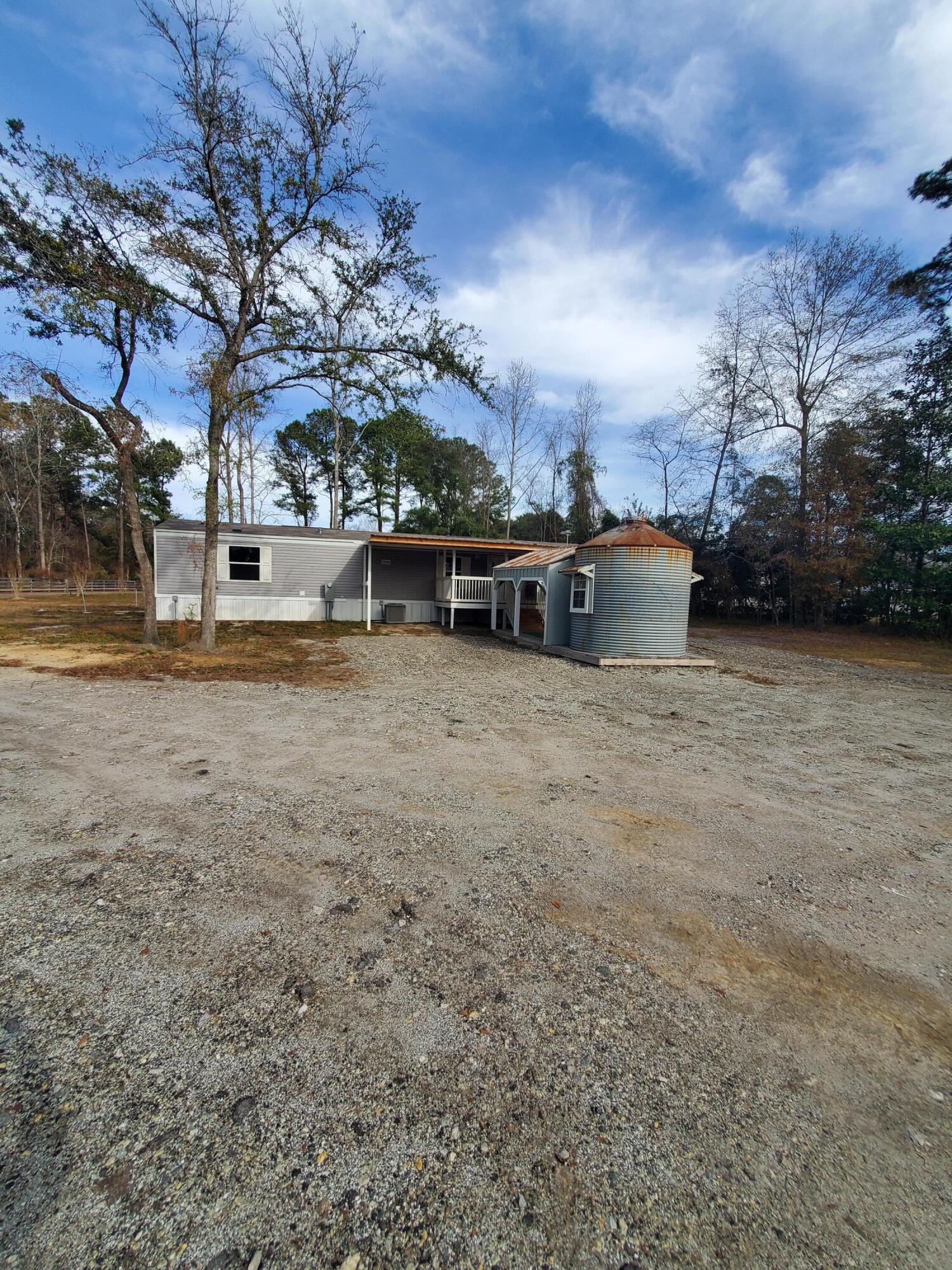 3109 Wire Road St. George, SC 29477 - Photo 38 of 60 20251217_115439