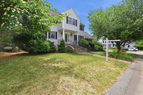 $1,175,000 | 50 Weyfair Path, Weymouth, MA 02190