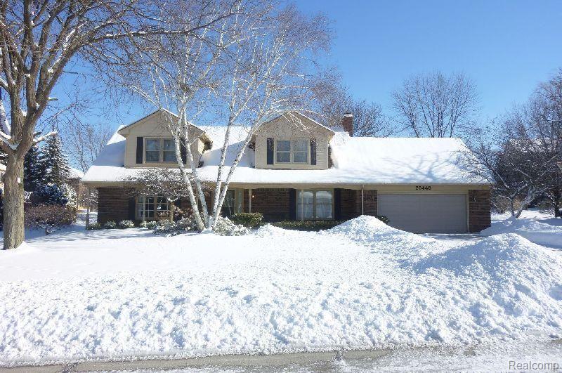 25448 Rutledge Crossing Farmington, MI 48335 - Photo 1 of 29 P1080166.jpg